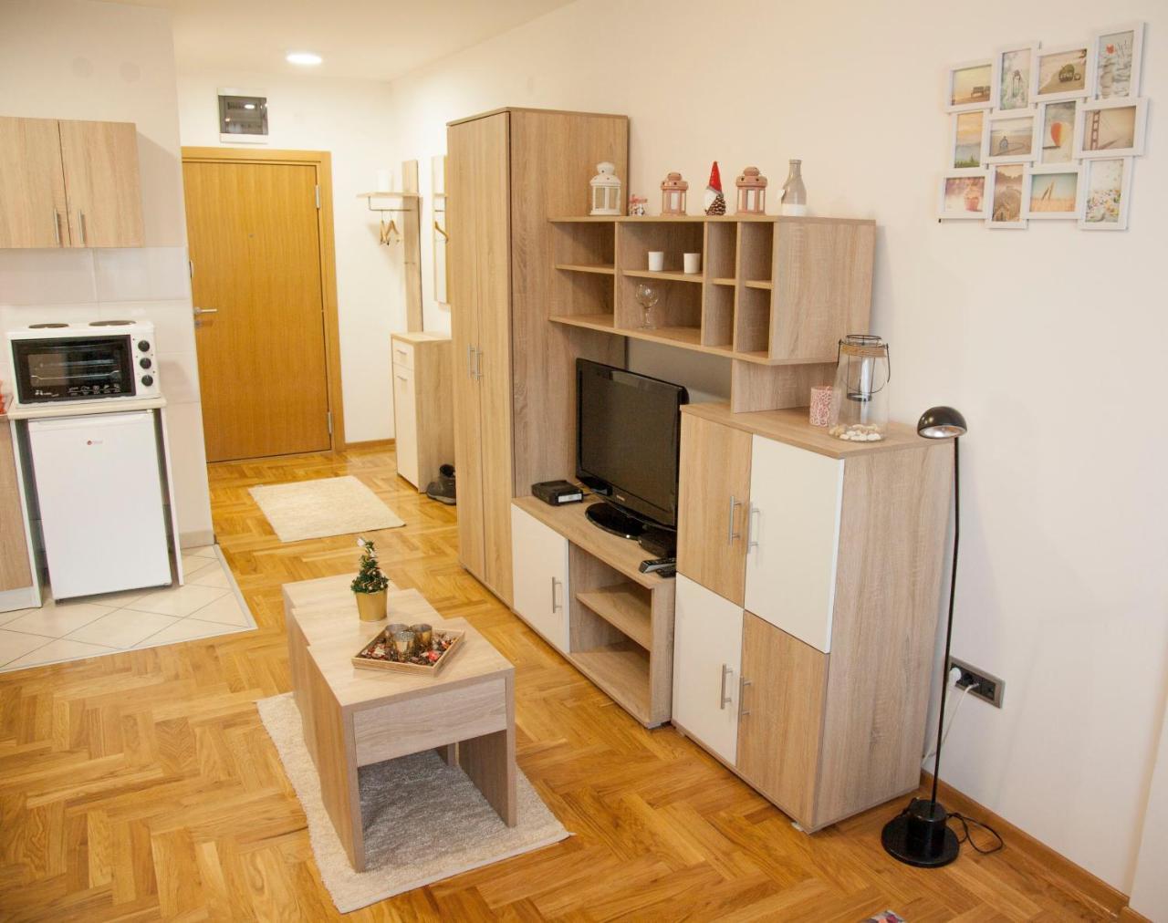 Apartment Vas Raj Novi Sad Ngoại thất bức ảnh